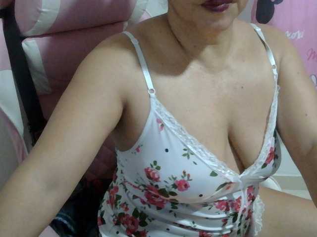 Zusansdoll78's BongaCams show and profile