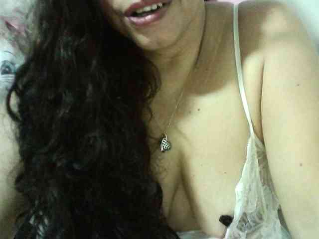 Zusansdoll78 webcam