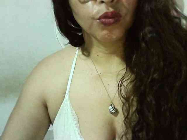 Zusansdoll78 webcam