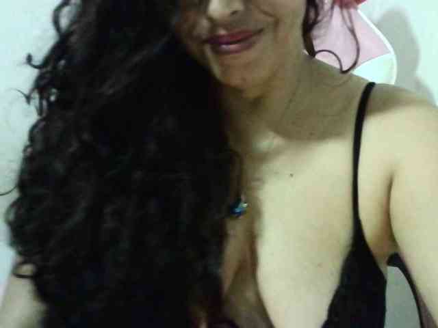 Zusansdoll78 webcam