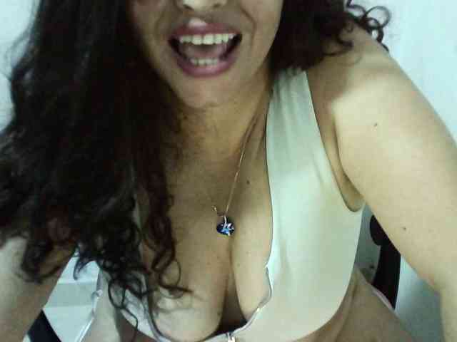 Zusansdoll78 webcam