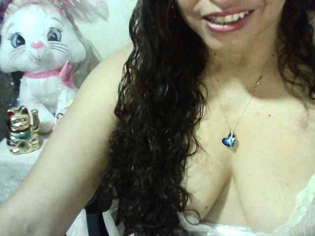 Zusansdoll78 webcam