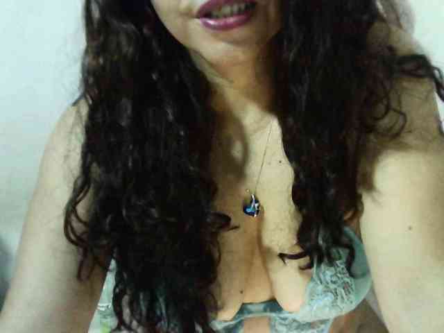 Zusansdoll78 webcam