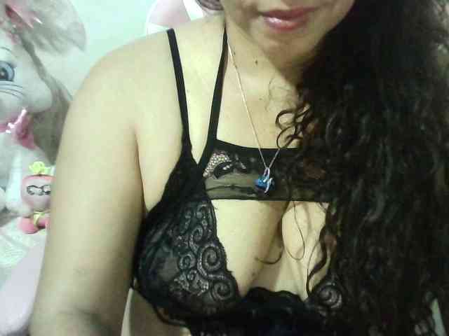 Zusansdoll78 webcam