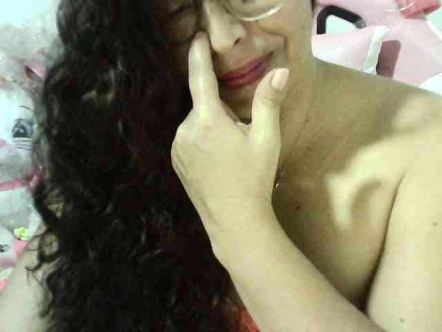 Zusansdoll78 webcam