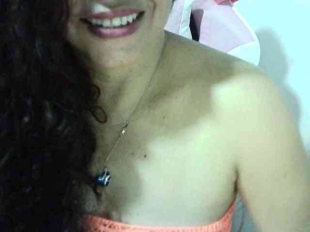 Zusansdoll78 webcam