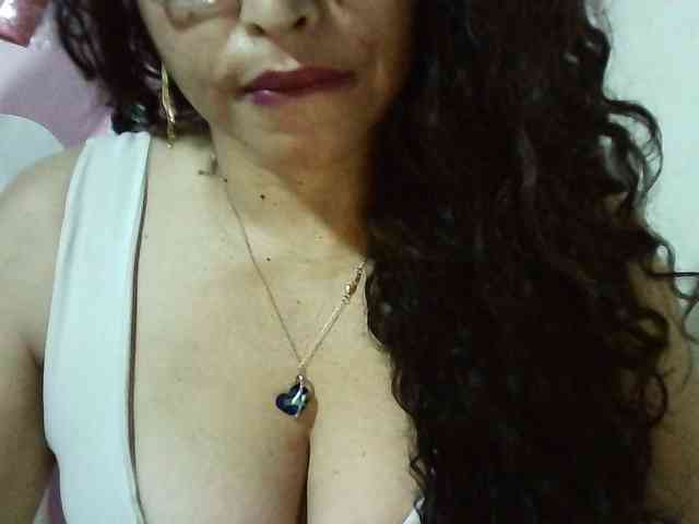 Zusansdoll78 webcam