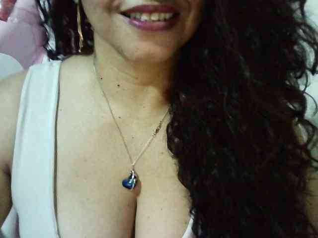 Zusansdoll78 webcam