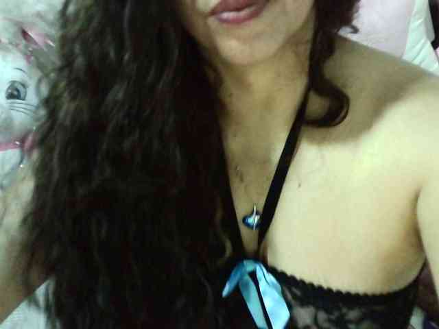 Zusansdoll78 webcam