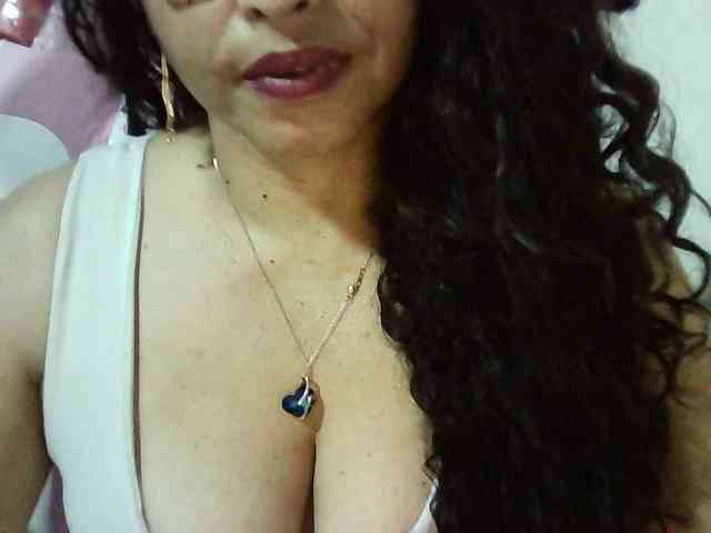 Zusansdoll78 webcam