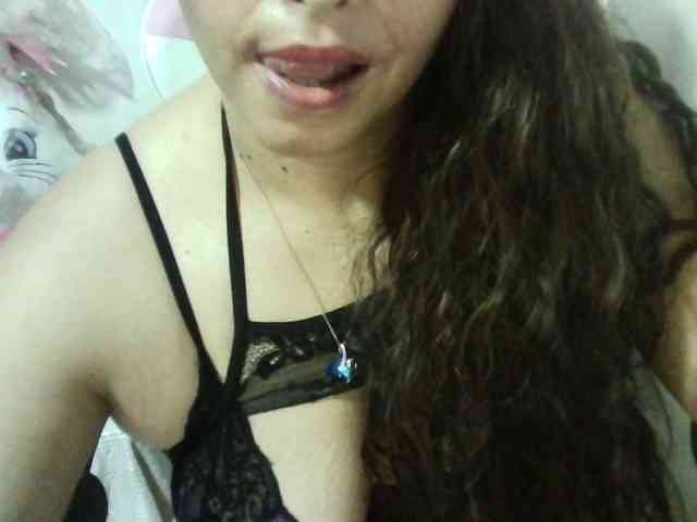 Zusansdoll78 webcam