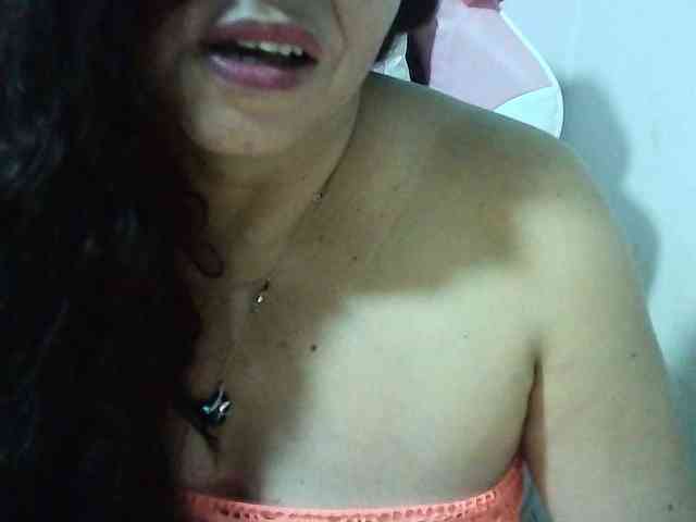 Zusansdoll78 webcam