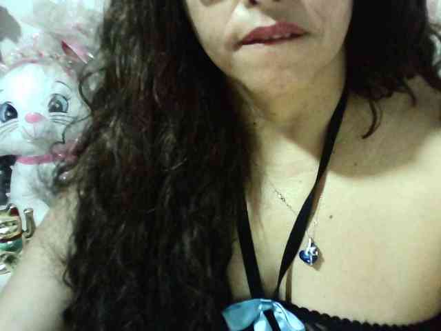 Zusansdoll78 webcam