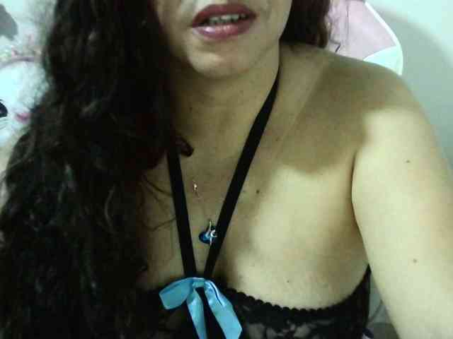Zusansdoll78 webcam