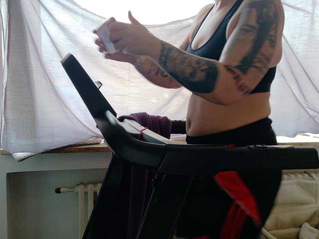 Wetgerman2's BongaCams show and profile