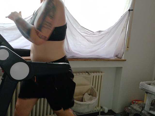 Wetgerman2 on BongaCams 
