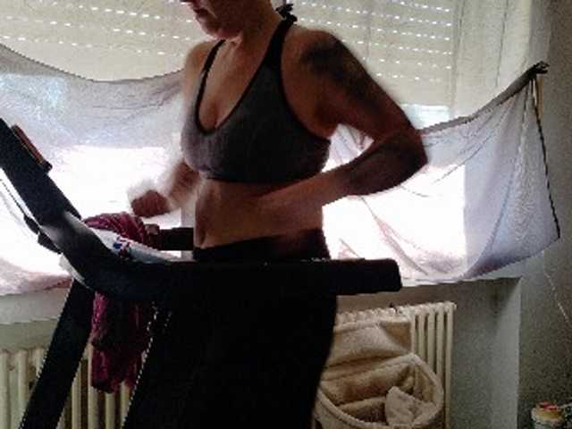 Wetgerman2's BongaCams show and profile