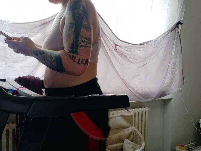 Wetgerman2's BongaCams show and profile