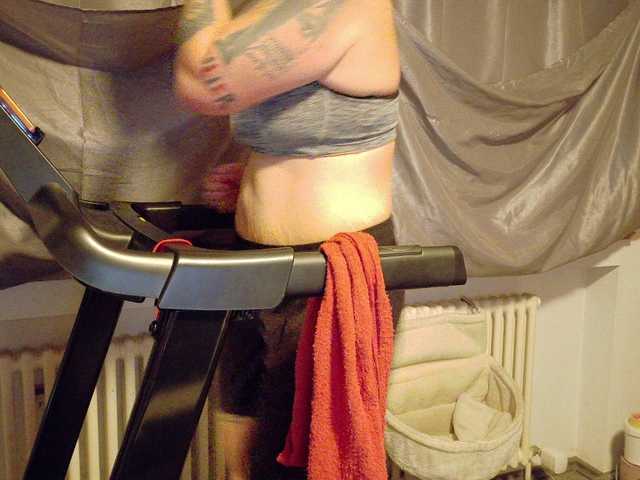 Wetgerman2's BongaCams show and profile