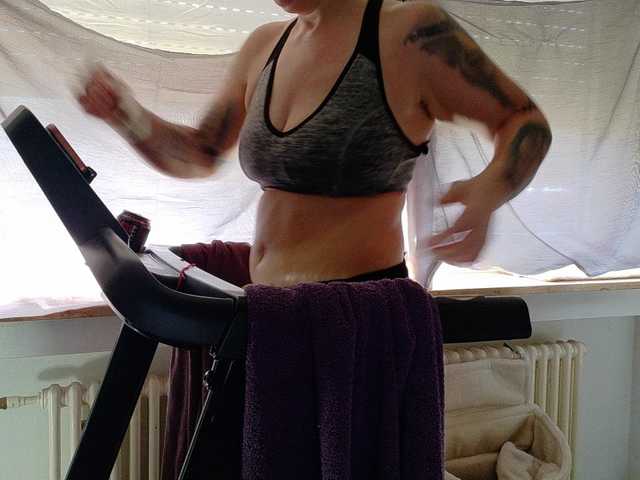 Wetgerman2's BongaCams show and profile