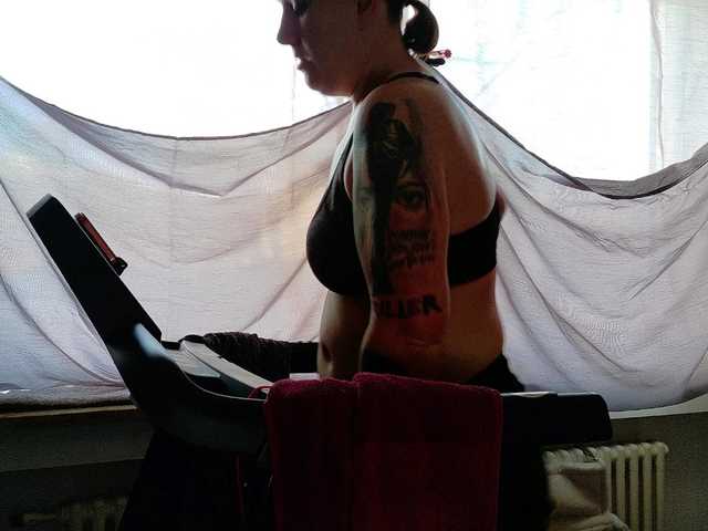 Wetgerman2's BongaCams show and profile