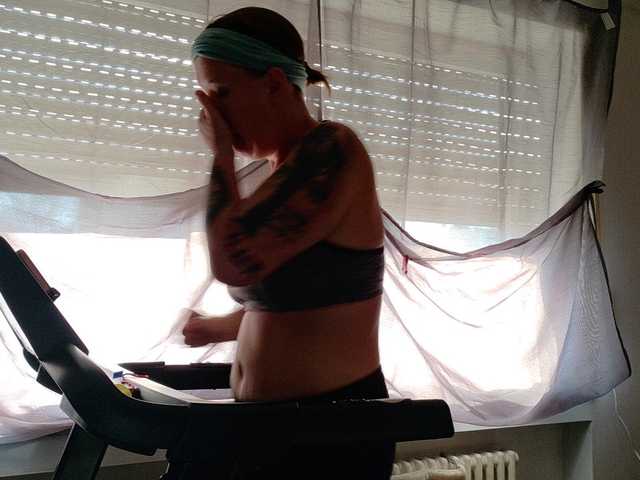 Wetgerman2's BongaCams show and profile