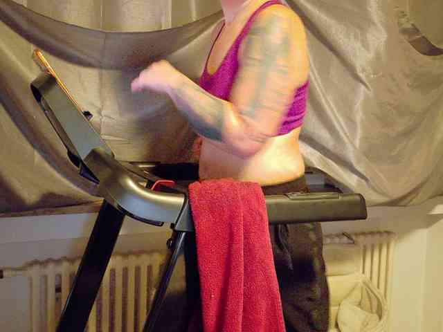 Wetgerman2 Live Webcam on BongaCams