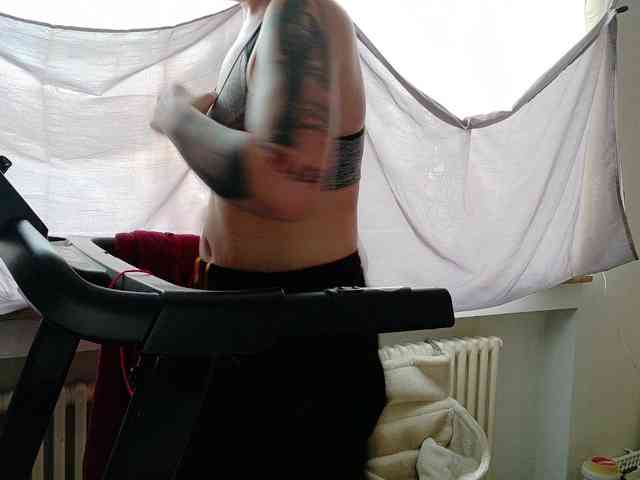 Wetgerman2 Live Webcam on BongaCams