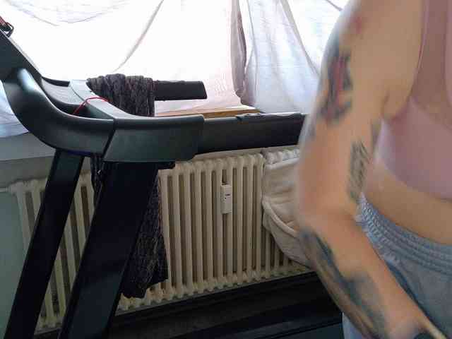 Wetgerman2 Live Webcam on BongaCams