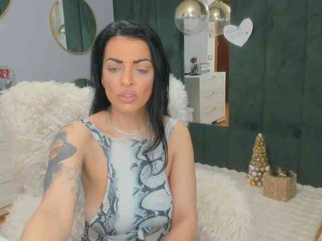 ElisaBaxter ElisaBaxter