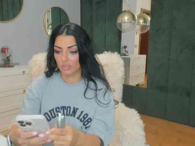 ElisaBaxter webcam