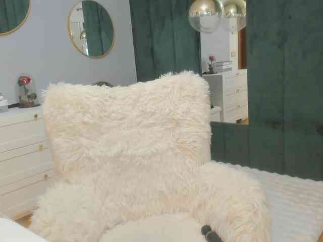 ElisaBaxter ElisaBaxter