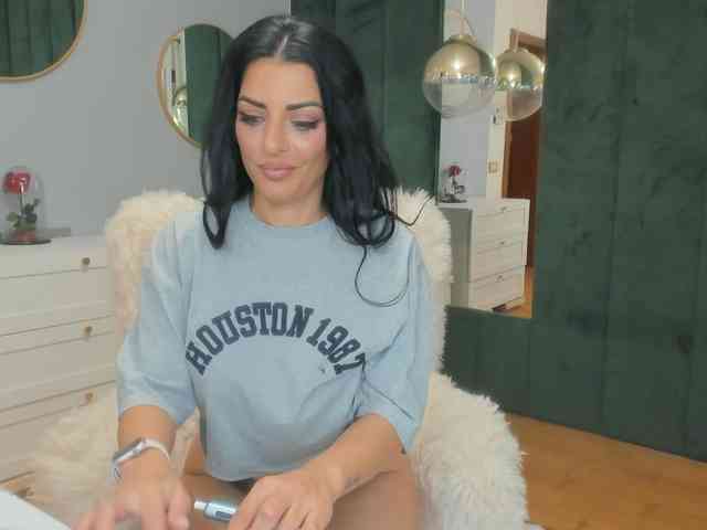 ElisaBaxter webcam