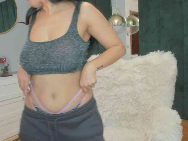 ElisaBaxter webcam