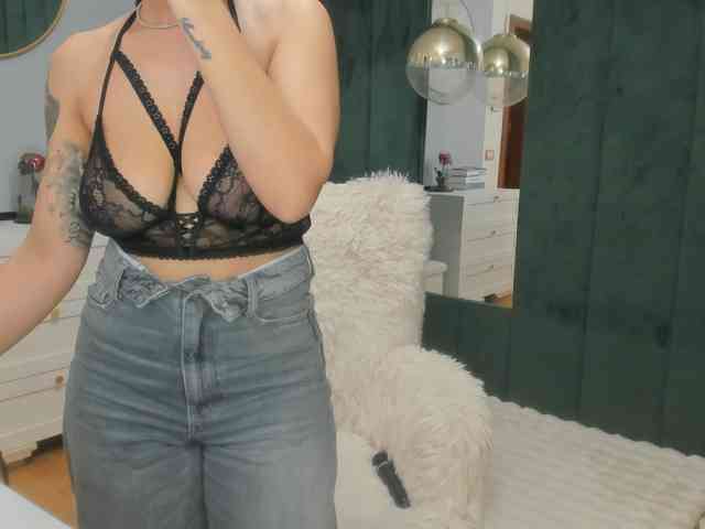 ElisaBaxter ElisaBaxter