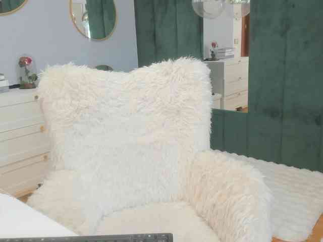 ElisaBaxter ElisaBaxter