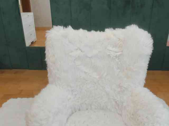 ElisaBaxter webcam