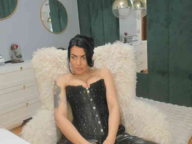 ElisaBaxter ElisaBaxter