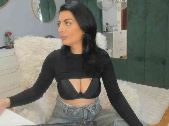 ElisaBaxter ElisaBaxter