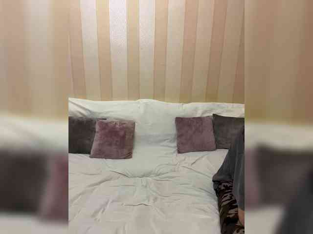 RussiaBrazers Live Webcam on BongaCams