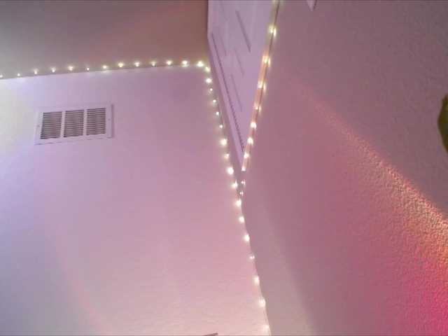 PrincessXOXO's BongaCams show and profile