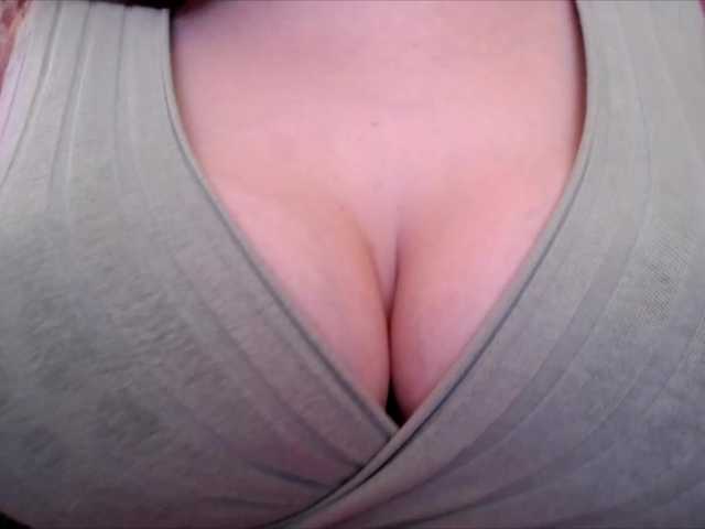 PrincessXOXO's BongaCams show and profile