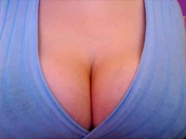 PrincessXOXO webcam