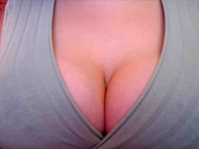 PrincessXOXO webcam