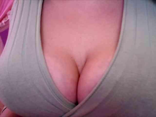 PrincessXOXO webcam