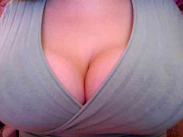 PrincessXOXO webcam