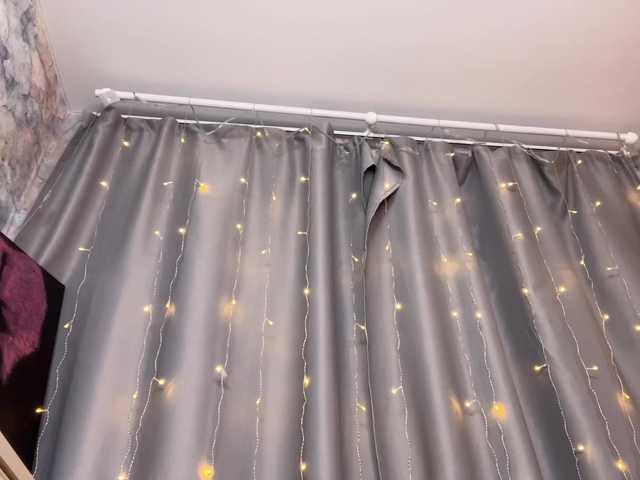 Dibellass's BongaCams show and profile