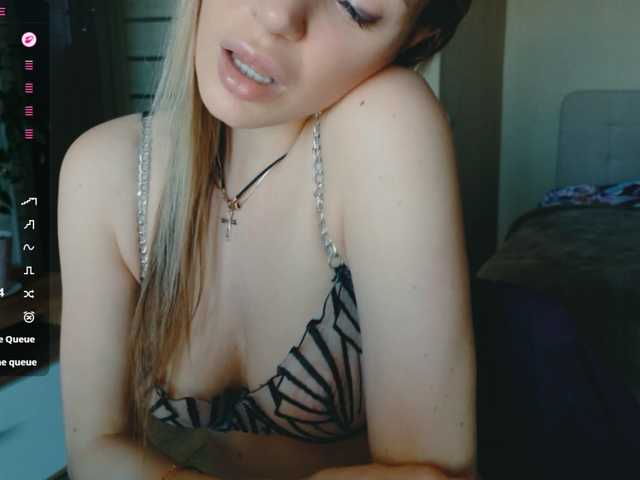 Sunbeam's BongaCams show and profile