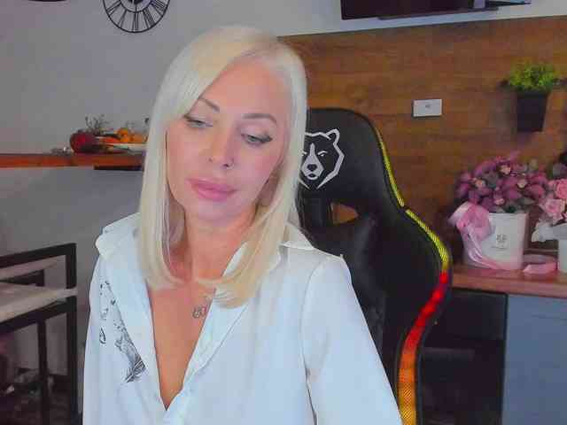 Sunbeam Live Webcam on BongaCams