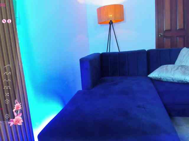 sarah-stonne webcam